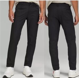 259B. Lululemon Men's Black Pants - Size 34